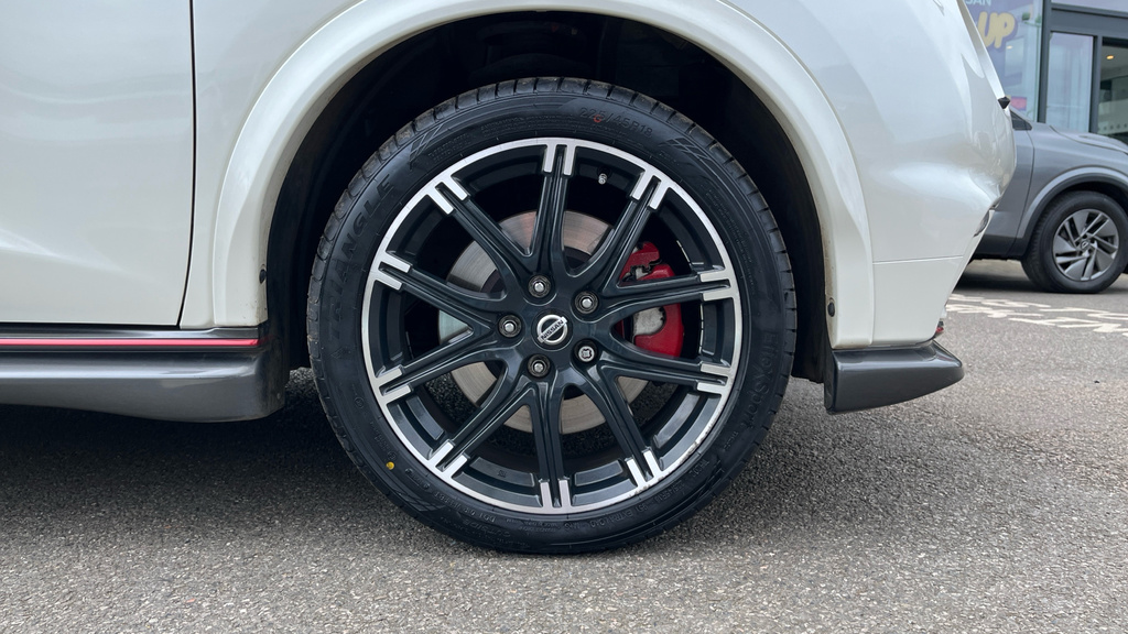 Nissan Juke 1.2 Dig-t Tekna Bose White #31