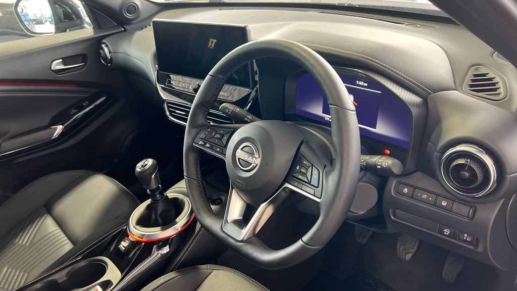 Nissan Juke 1.0 Dig-t N-connecta Dct Black #9