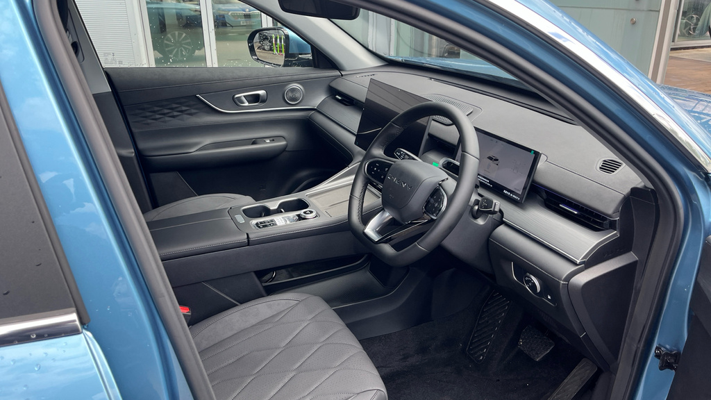 Chery Tiggo 8 1.5T Phev Aspire Dht Blue #9