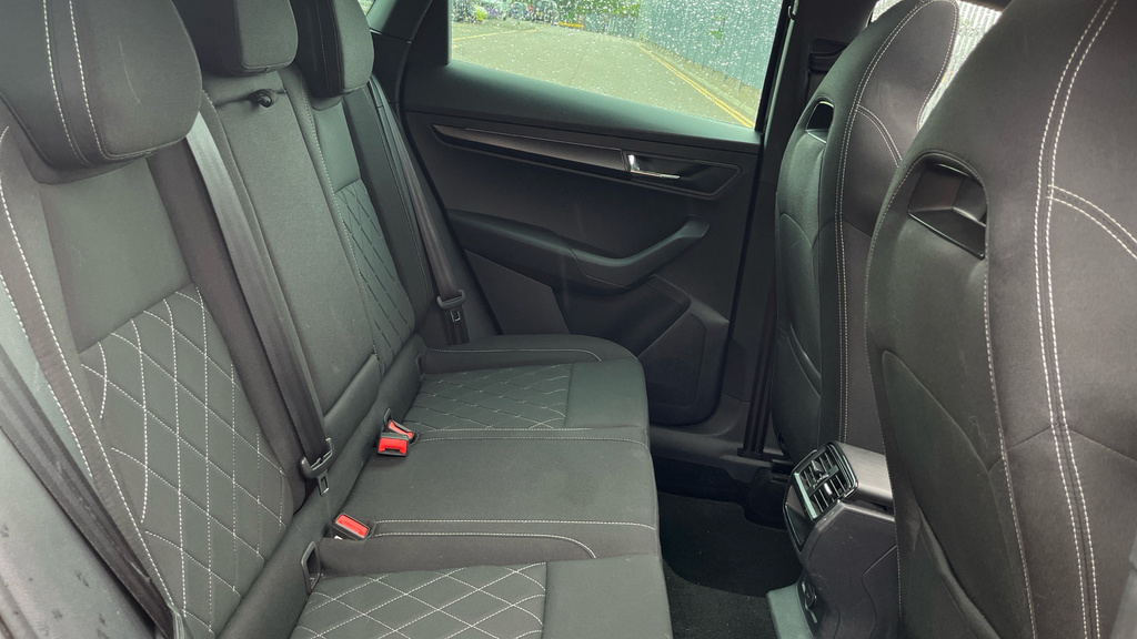 Skoda Karoq Se L Grey #3