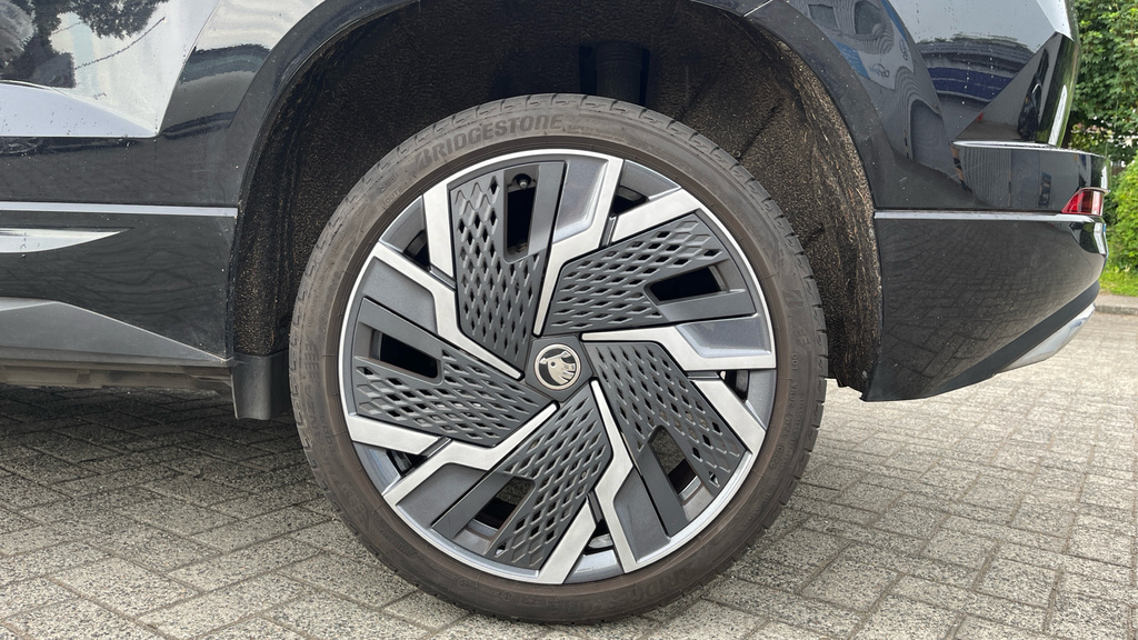 Skoda Karoq Se L Grey #27