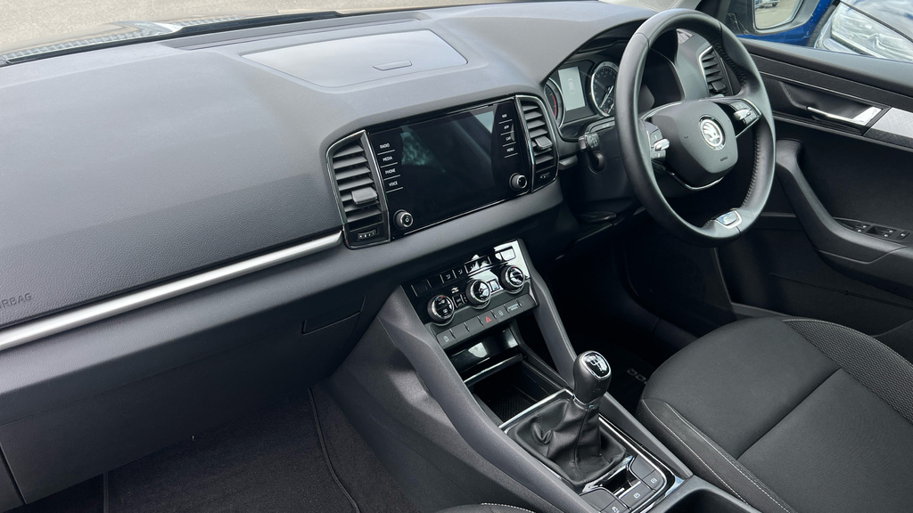 Skoda Karoq Se L Grey #11
