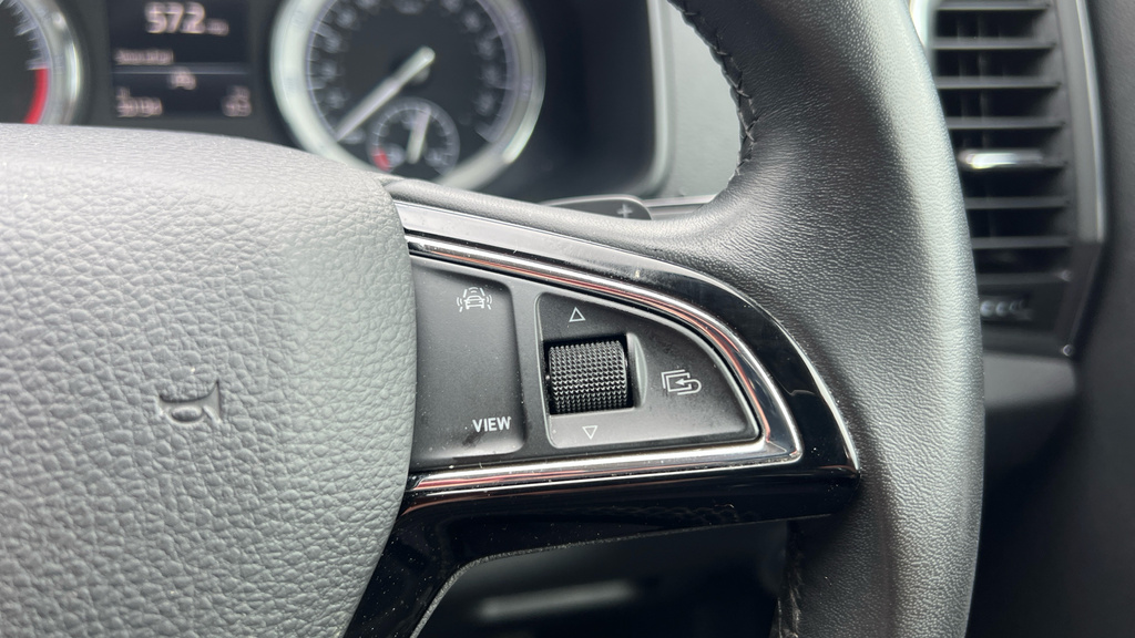 Skoda Karoq Suv  #35