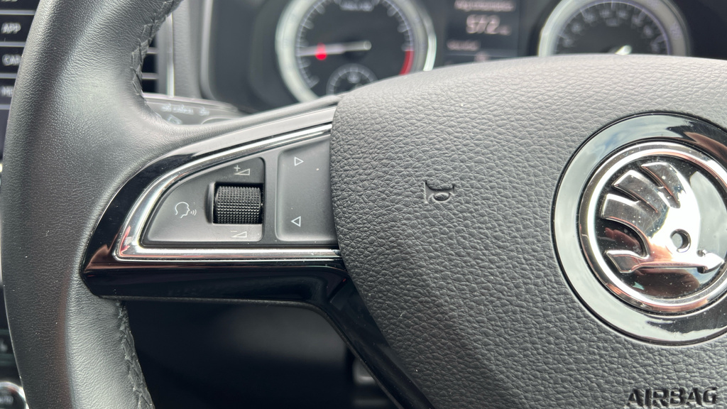 Skoda Karoq Suv  #34