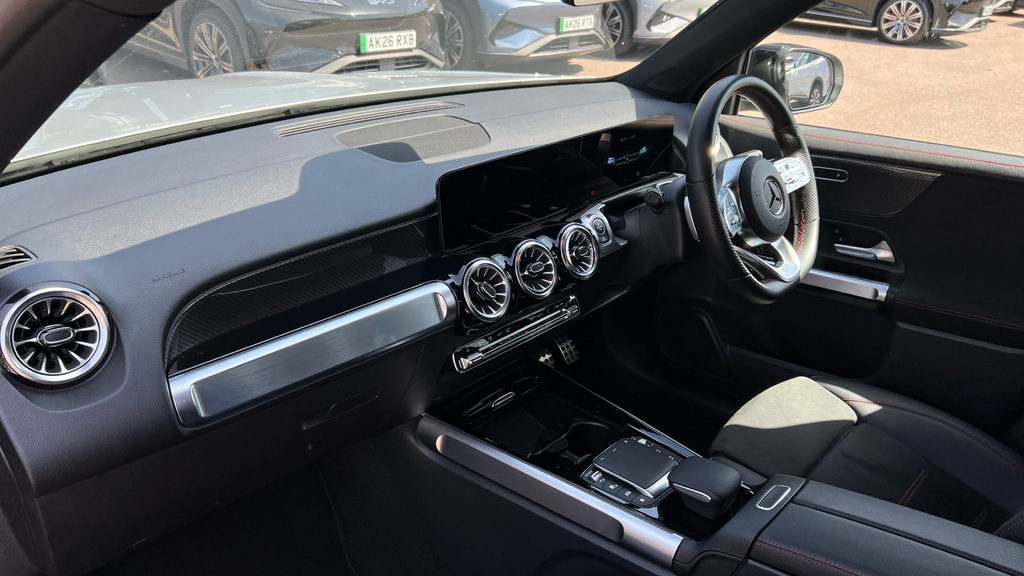 Mercedes-Benz GLB Class Suv Blue #13