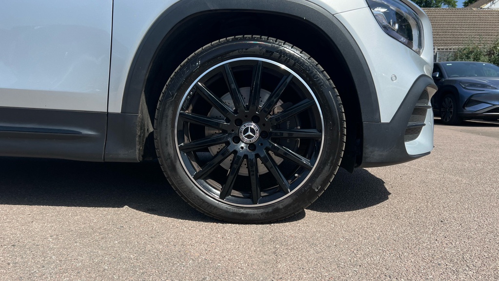 Mercedes-Benz GLB Class Suv Blue #27