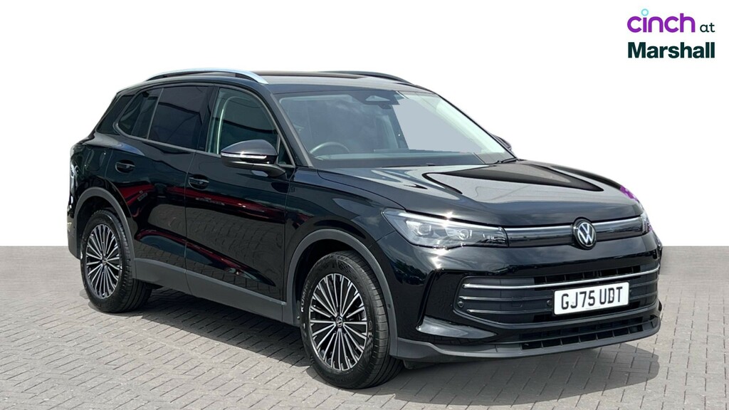 Volkswagen Tiguan Elegance Black #1
