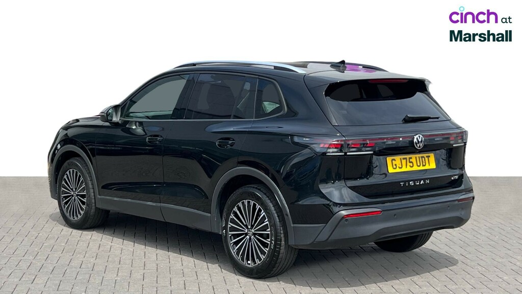 Volkswagen Tiguan Elegance Black #8