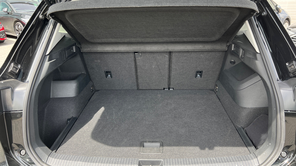 Volkswagen Tiguan Elegance Black #24