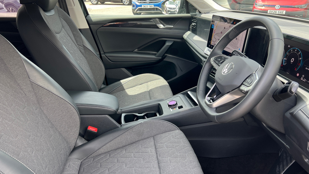Volkswagen Tiguan Elegance Black #33