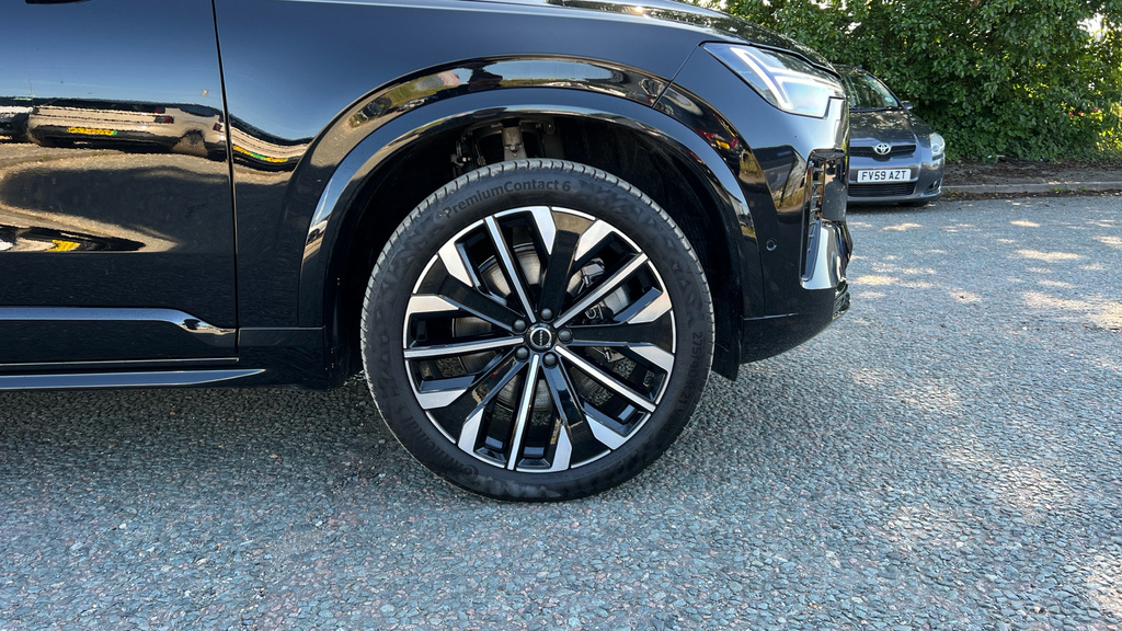 Volvo XC90 Ultra Blue #19