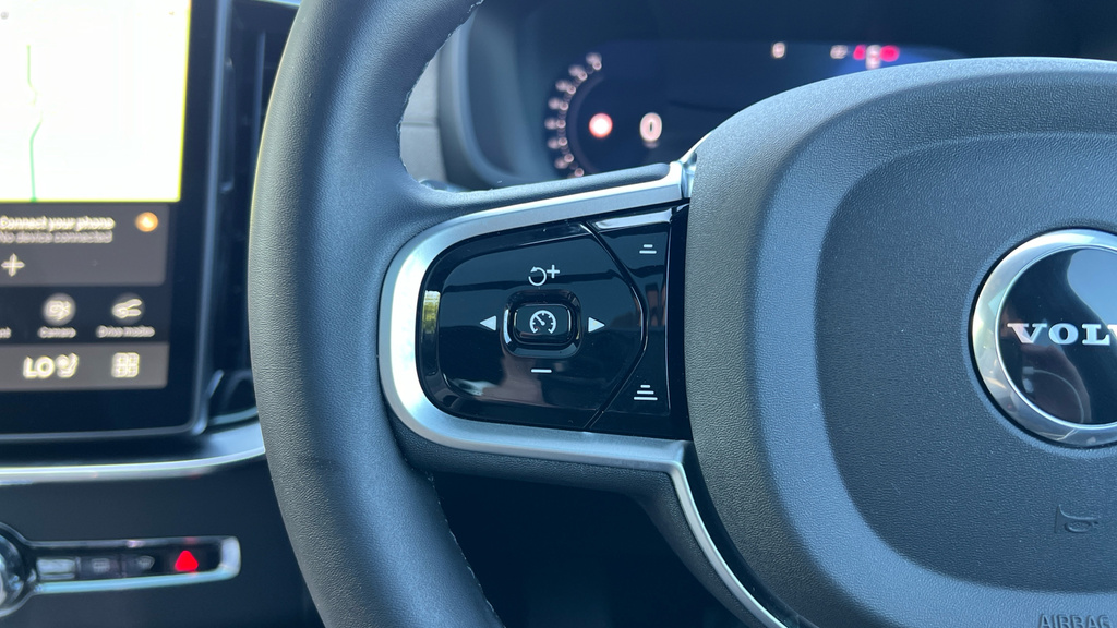 Volvo XC90 Ultra Blue #29