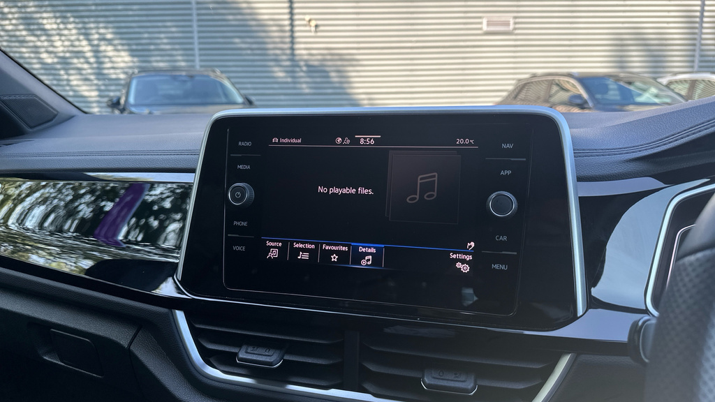 Volkswagen T-Roc 1.5 Tsi Match Silver #44
