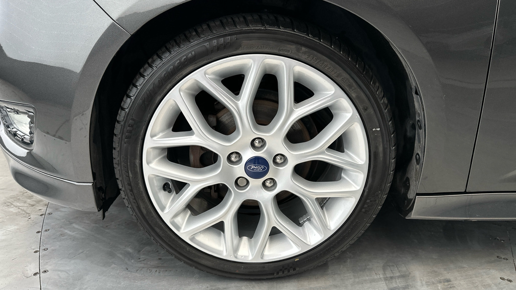 Ford Focus 1.0 Ecoboost 140 St-line Navigation White #20