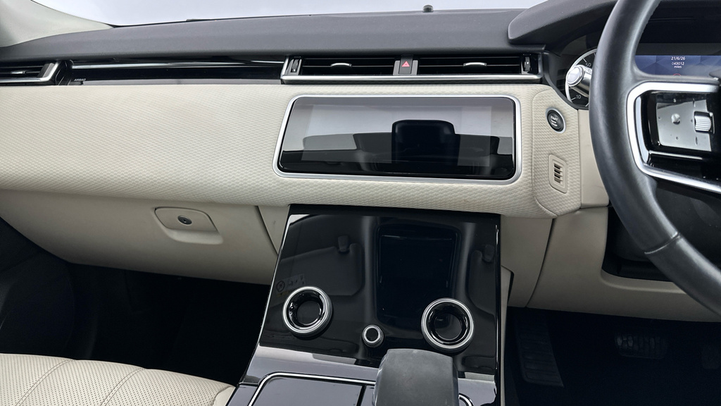 Land Rover Range Rover Velar 2.0 D200 Edition Black #17
