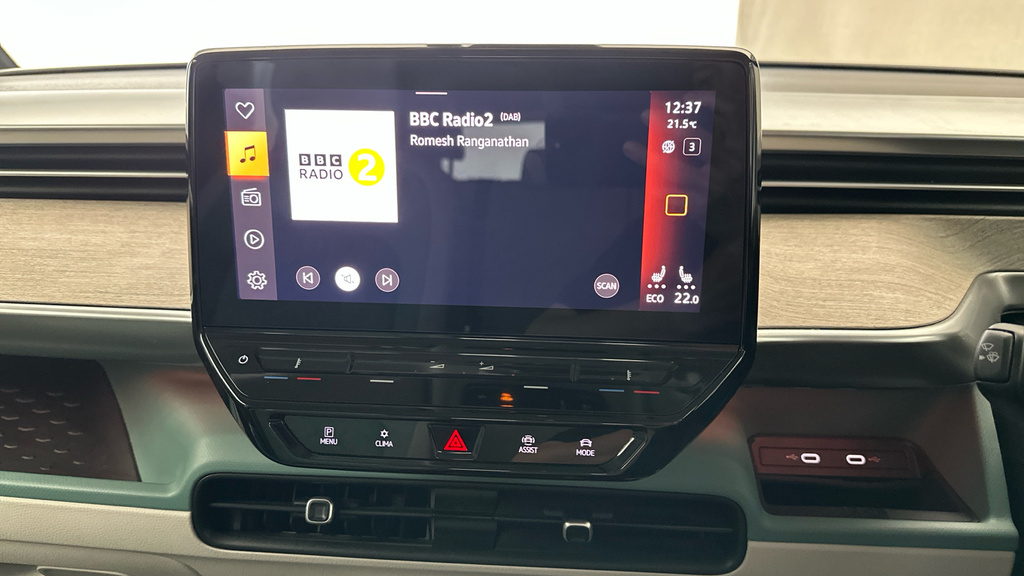 Volkswagen ID.Buzz 210Kw Commerce 79Kwh White #17