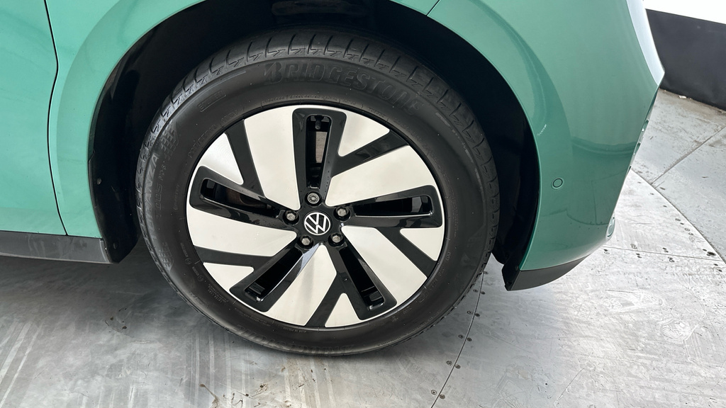Volkswagen ID.Buzz 210Kw Commerce 79Kwh White #26