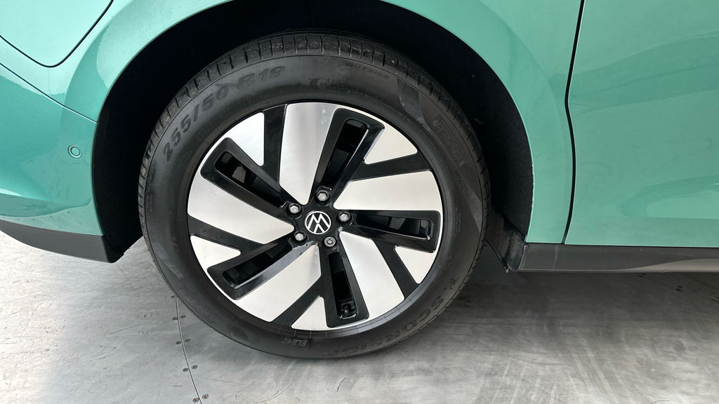 Volkswagen ID.Buzz 210Kw Commerce 79Kwh White #25