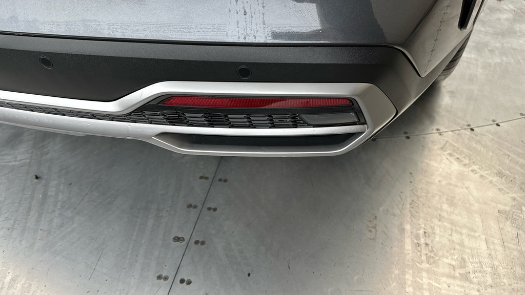 Kia Sorento Vision Hev Awd Au Black #3