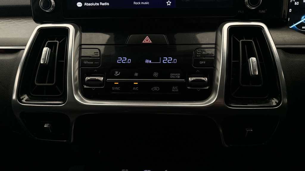 Kia Sorento Vision Hev Awd Au Black #14