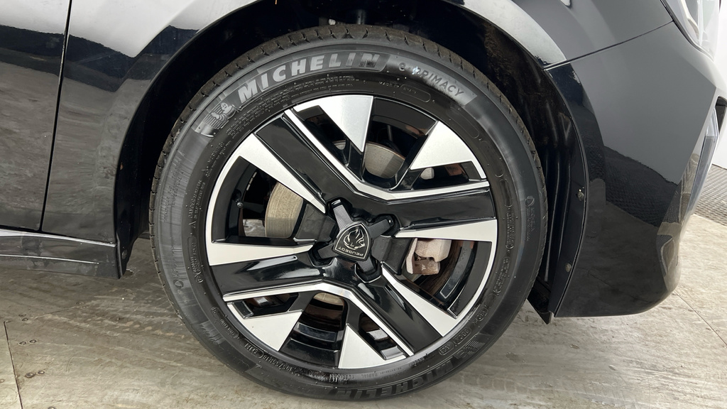 Peugeot 208 Gt White #27