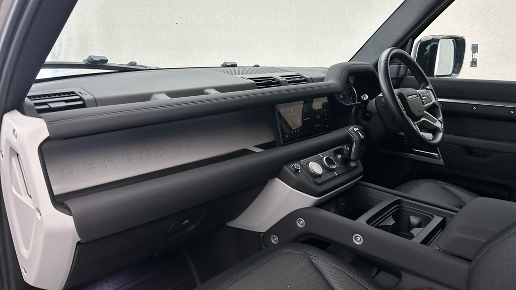 Land Rover Defender D300 Hard Top X-dynamic Hse Grey #13