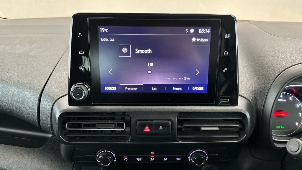 Vauxhall Combo Life 1.5L Se Blue #14