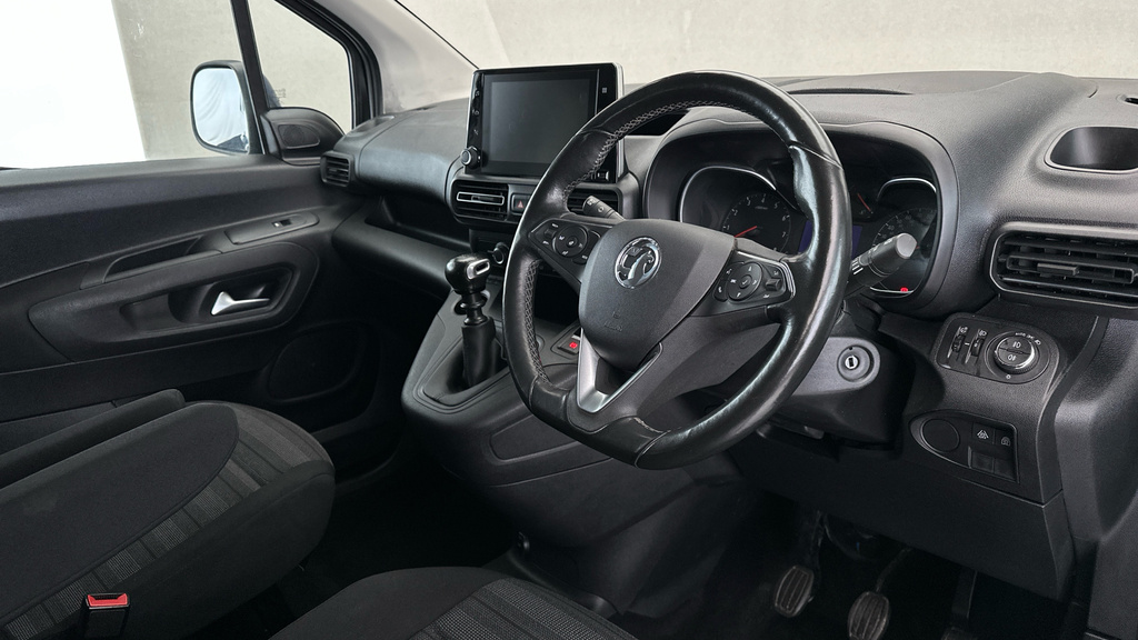 Vauxhall Combo Life 1.5L Se Blue #10