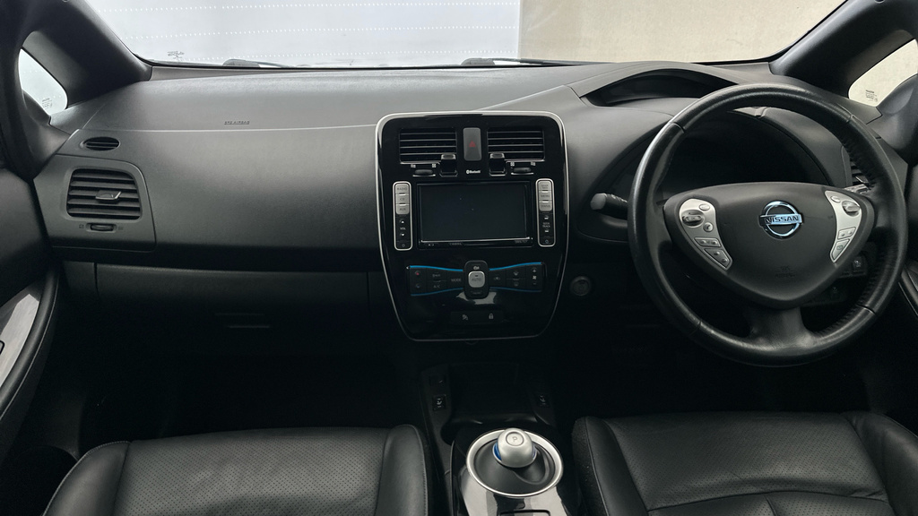 Nissan Leaf 80Kw Acenta 30Kwh White #11