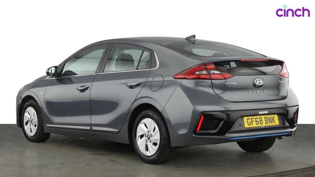 Hyundai Ioniq Hatchback White #5