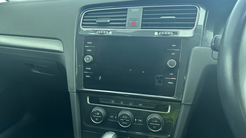 Volkswagen e-Golf E-golf Black #19