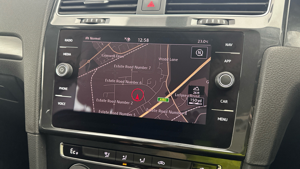Volkswagen e-Golf E-golf Black #15