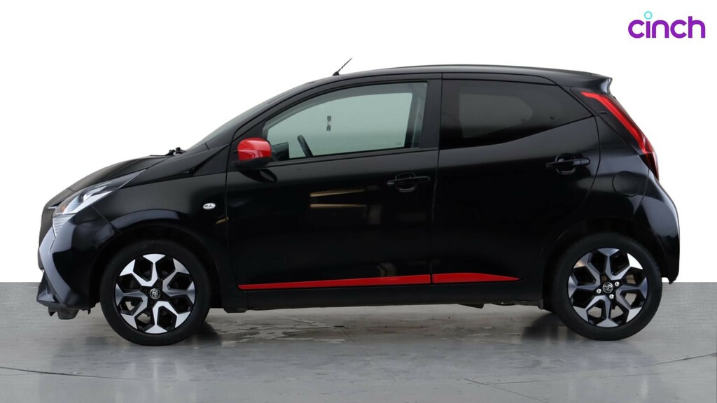 Toyota Aygo X X-play Grey #6