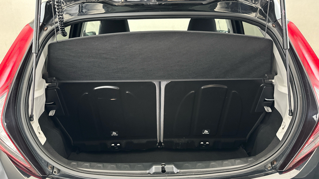 Toyota Aygo X X-play Grey #19