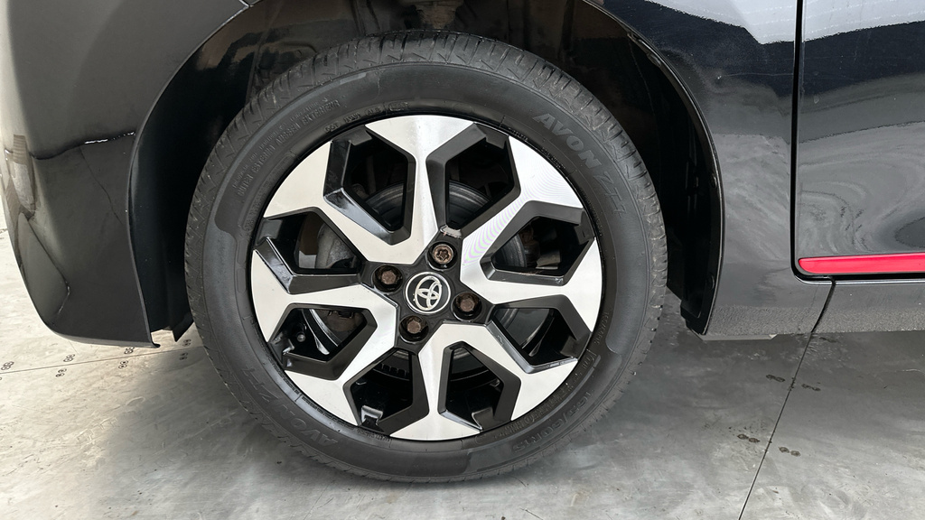 Toyota Aygo X X-play Grey #21
