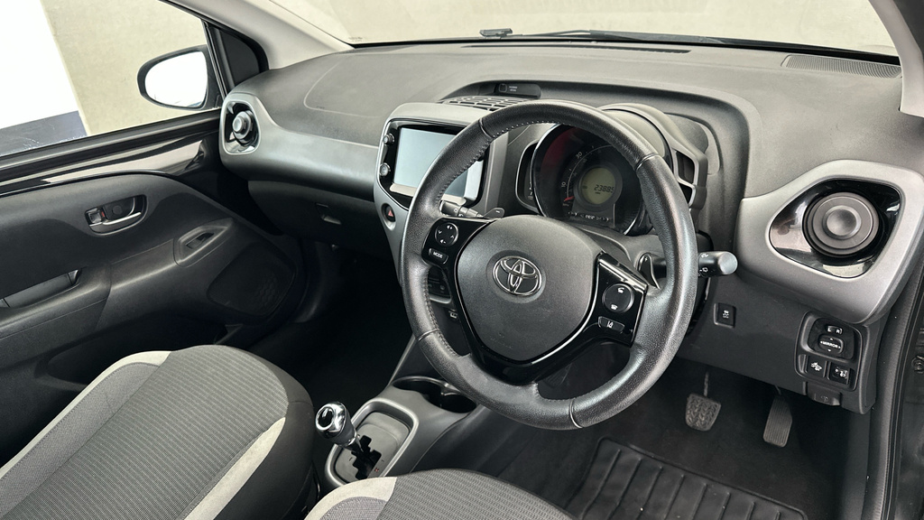 Toyota Aygo X X-play Grey #9