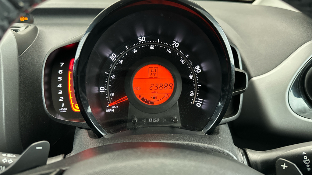 Toyota Aygo X X-play Grey #17