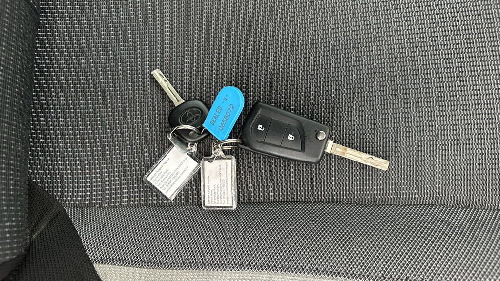 Toyota Aygo X X-play Grey #26