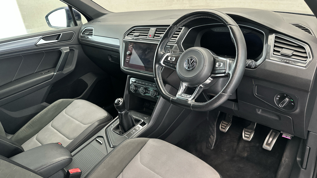 Volkswagen Tiguan Automatic Blue #12
