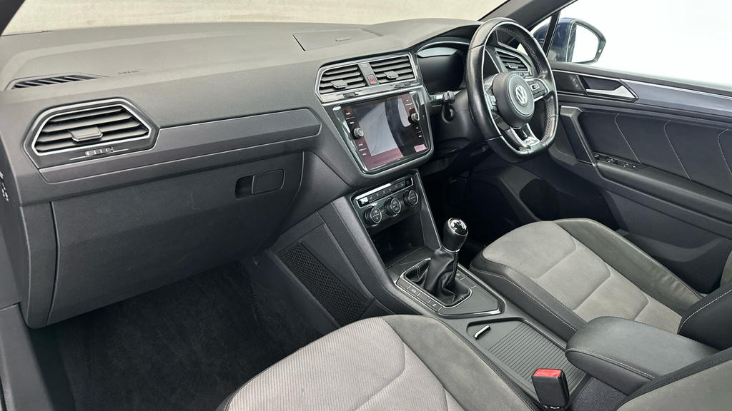 Volkswagen Tiguan Automatic Blue #13