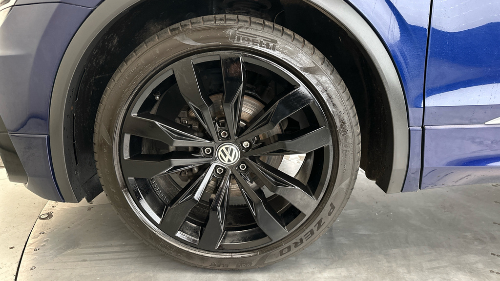 Volkswagen Tiguan Automatic Blue #24