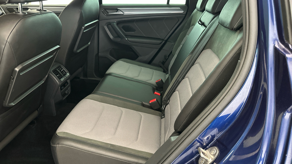 Volkswagen Tiguan Automatic Blue #21