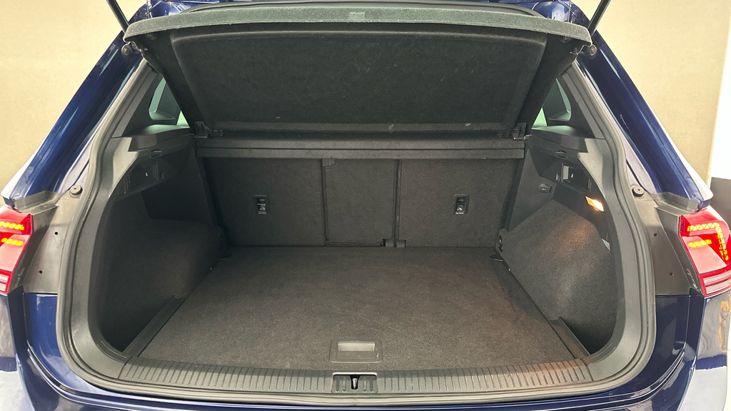 Volkswagen Tiguan Automatic Blue #22