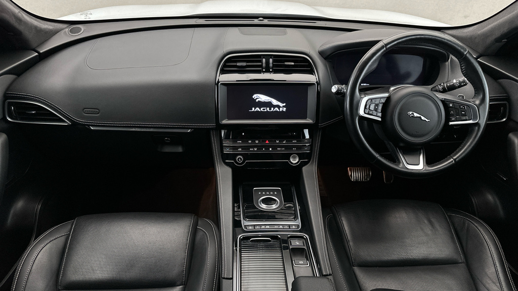 Jaguar F-Pace 2.0 D180 R-sport Blue #19