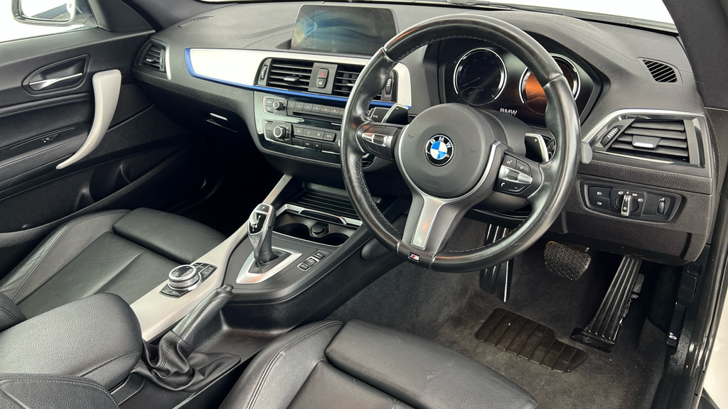 BMW 2 Series 220D Xdrive Luxury White #9