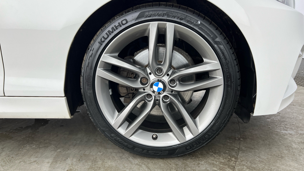 BMW 2 Series 220D Xdrive Luxury White #31