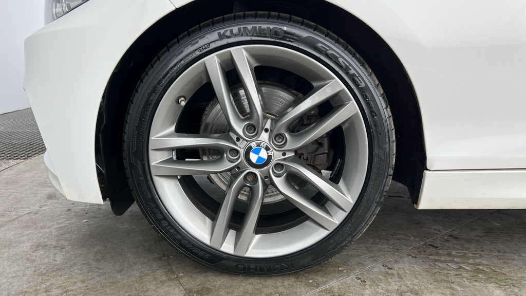 BMW 2 Series 220D Xdrive Luxury White #28