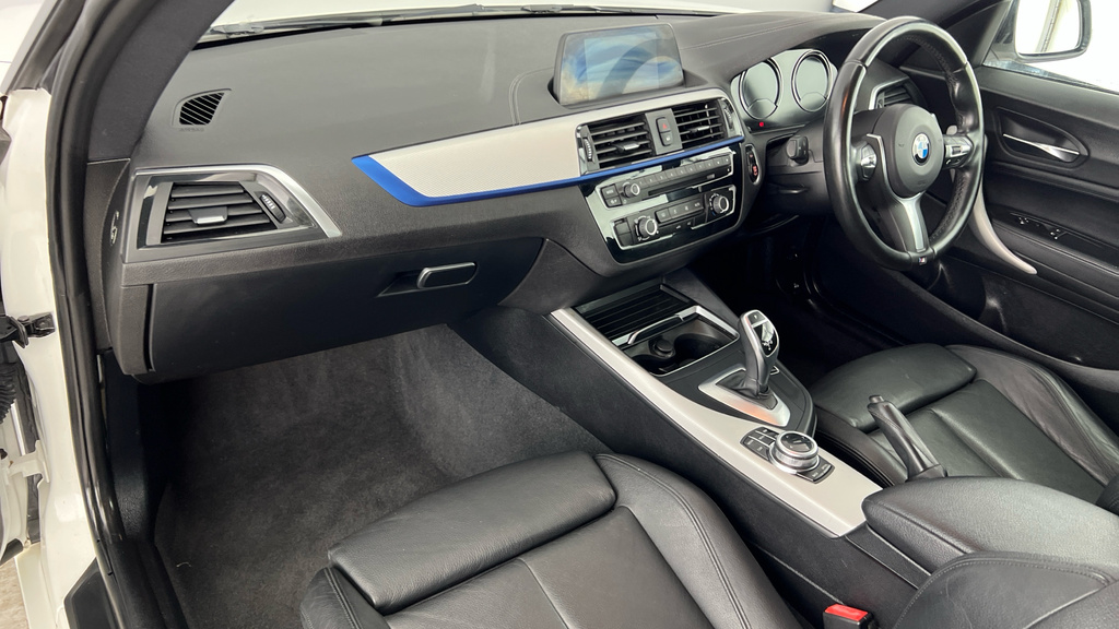 BMW 2 Series 220D Xdrive Luxury White #14
