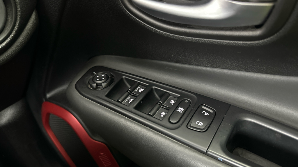 Jeep Renegade Red #11