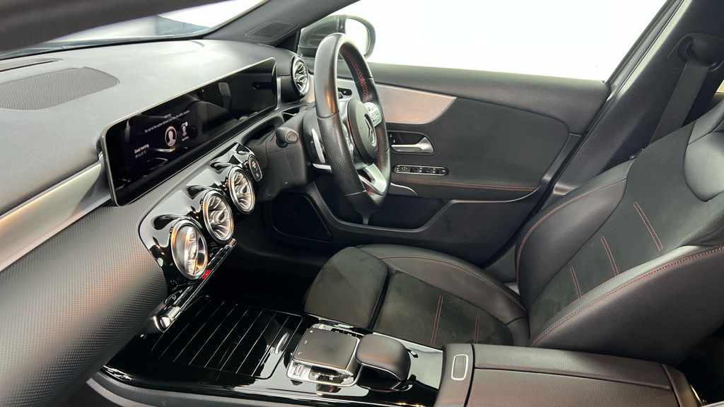 Mercedes-Benz A Class A200 Amg Line Black #30